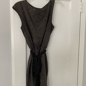 Theory belted silk dress w/ asymmetrical sleeves